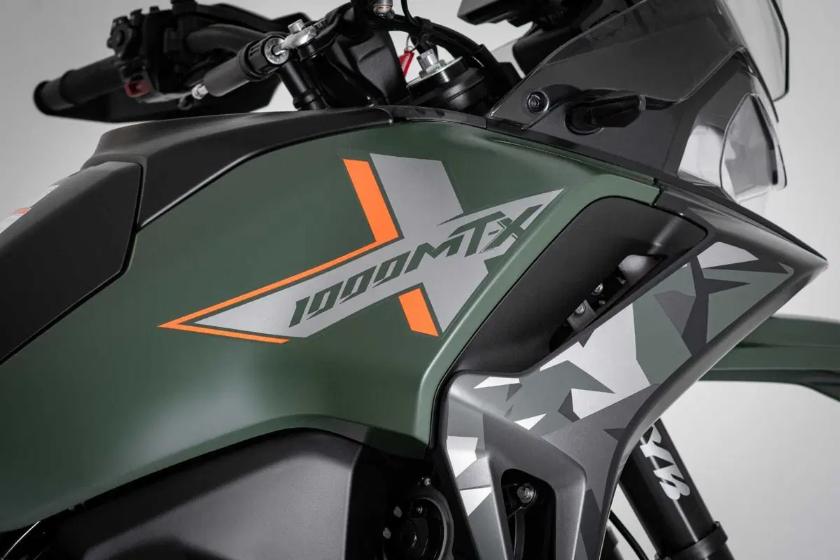 CFMOTO 1000MT-X: la maxi enduro cinese che sfida tutti, anche sul prezzo [GALLERY] (5)
