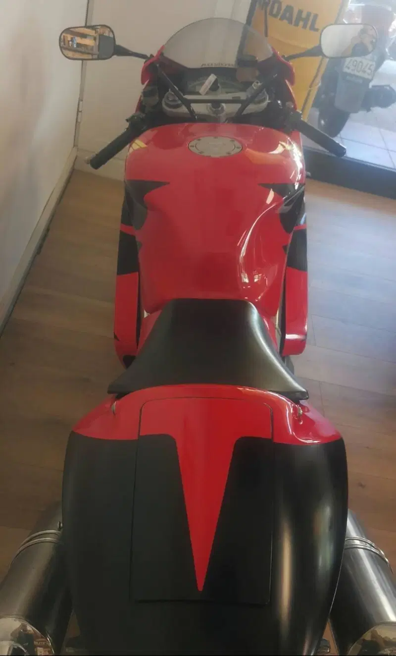 Honda VTR1000 SP-1  (4)