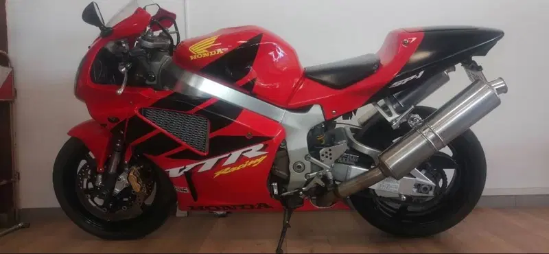 Honda VTR1000 SP-1  (7)