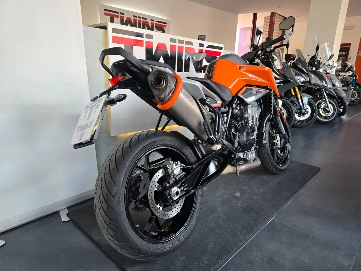 KTM 790 Duke L (2019 - 20) (8)