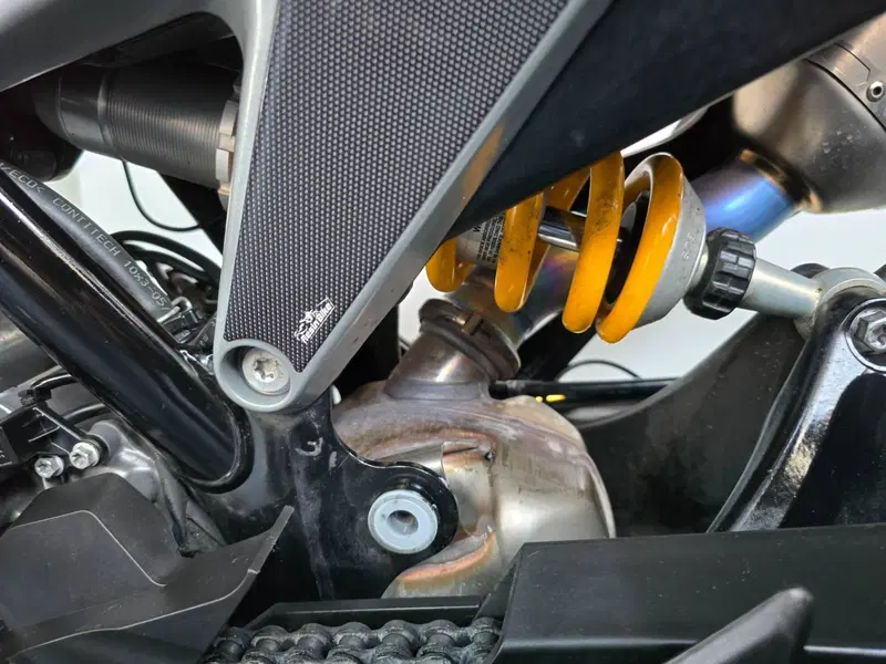 KTM 790 Duke L (2019 - 20) (11)