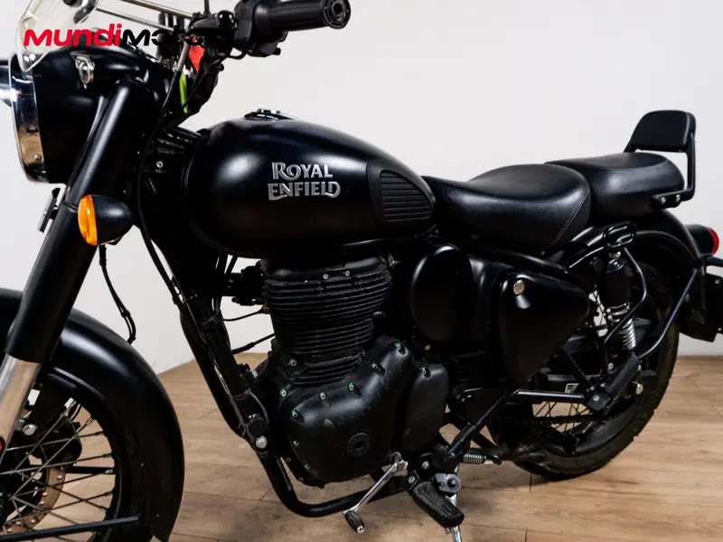 Royal Enfield Classic 350 (2021 - 26) (8)
