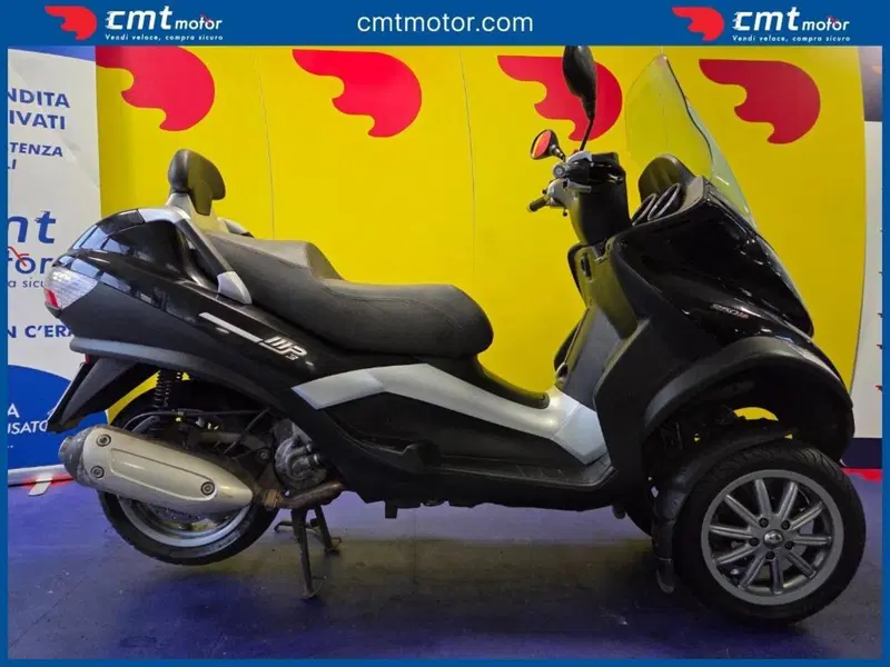 Piaggio MP3 250 i.e.
