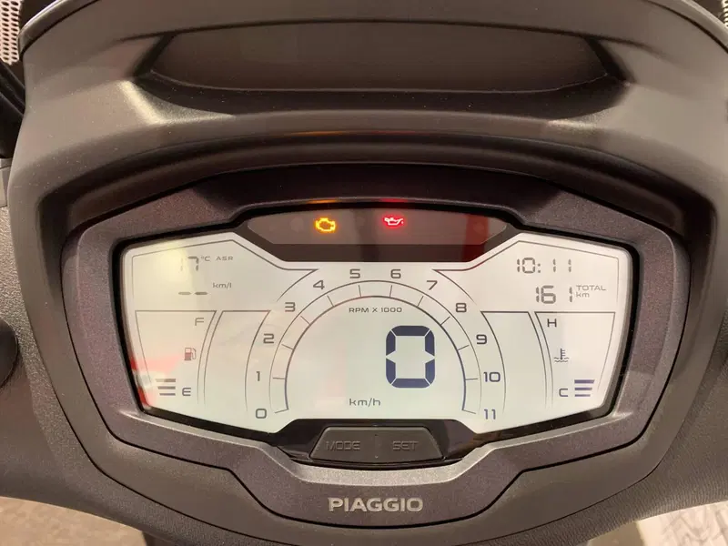 Piaggio Beverly 310 S (2025 - 26) (6)