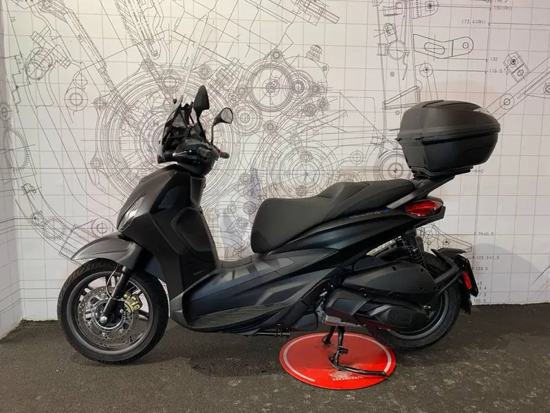 Piaggio Beverly 310 S (2025 - 26) (2)