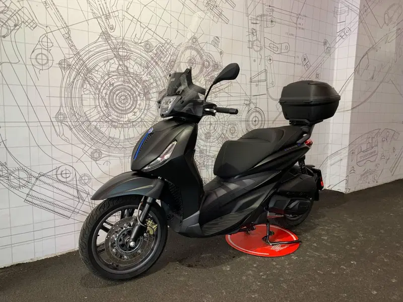 Piaggio Beverly 310 S (2025 - 26) (4)