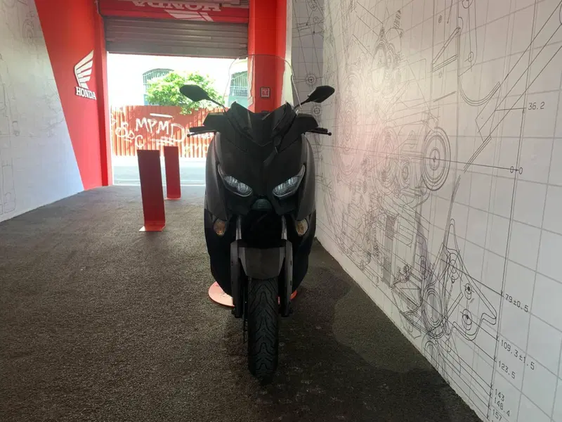 Yamaha X-Max 300 ABS (2017 - 20) (5)