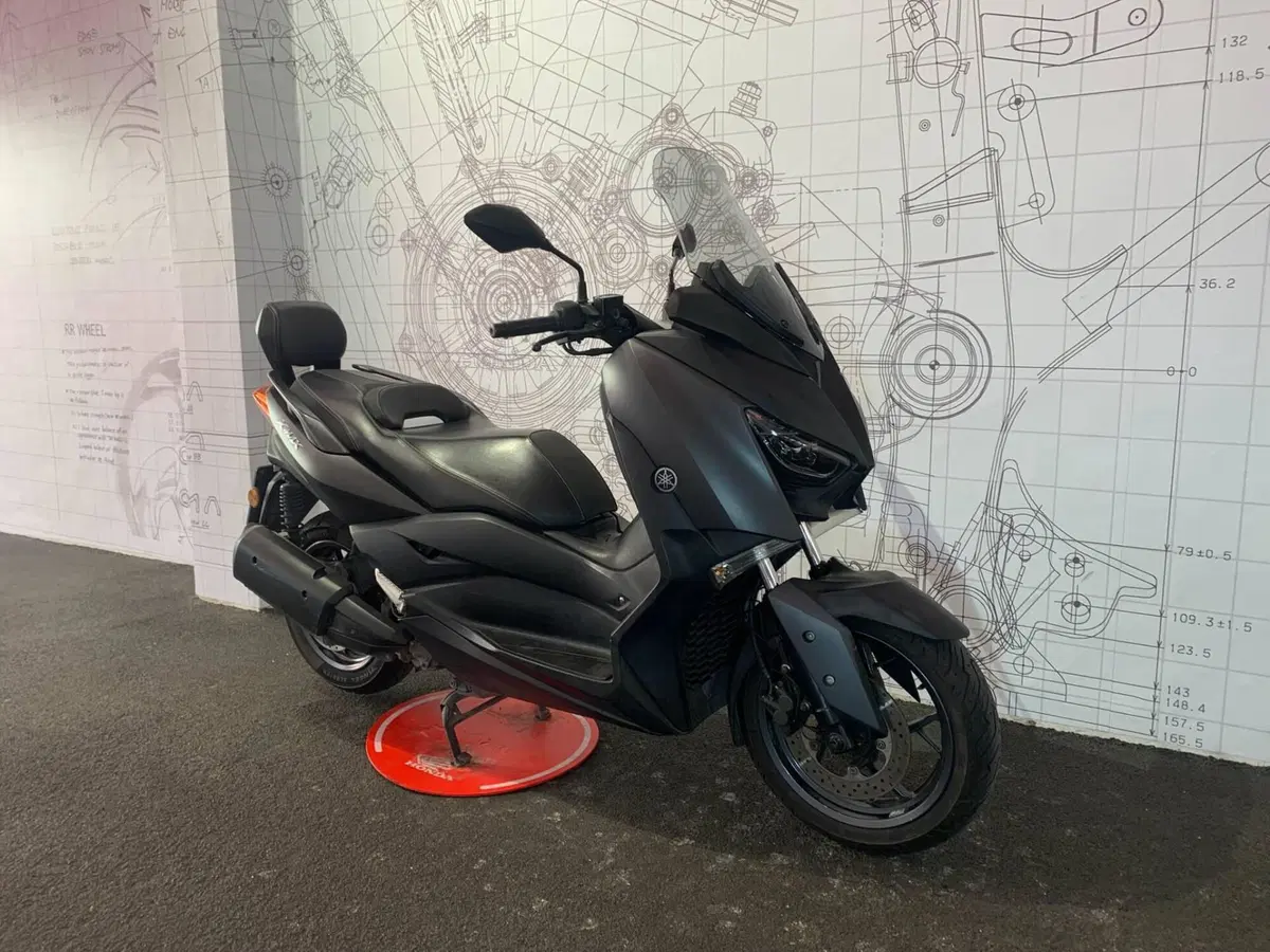 Yamaha X-Max 300 ABS (2017 - 20) (3)