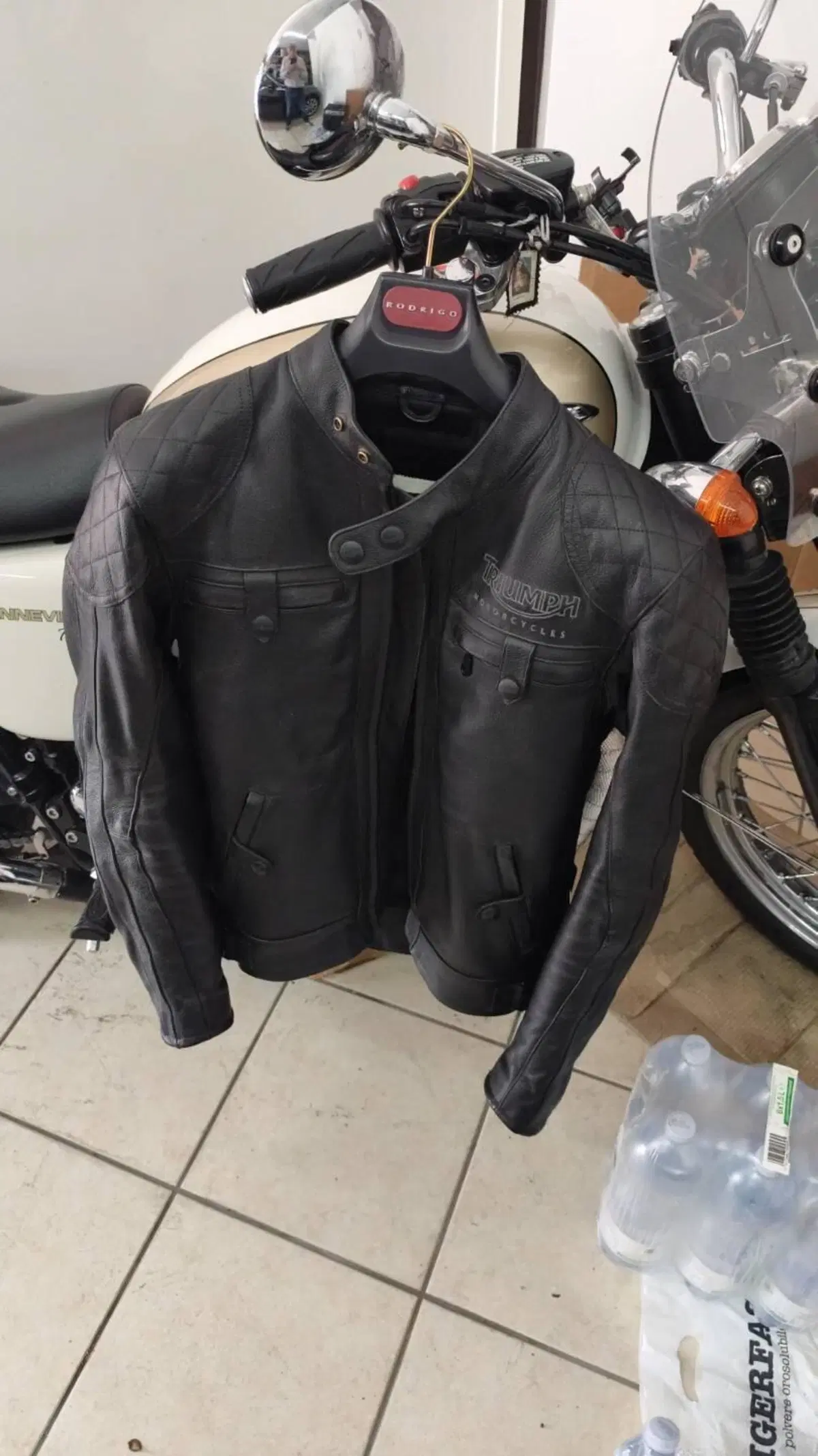 Triumph Bonneville T100 (2008 - 16) (10)