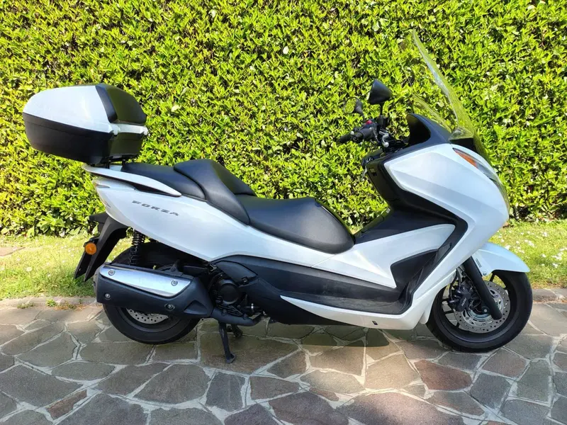 Honda Forza 300 ABS (2013 - 17)