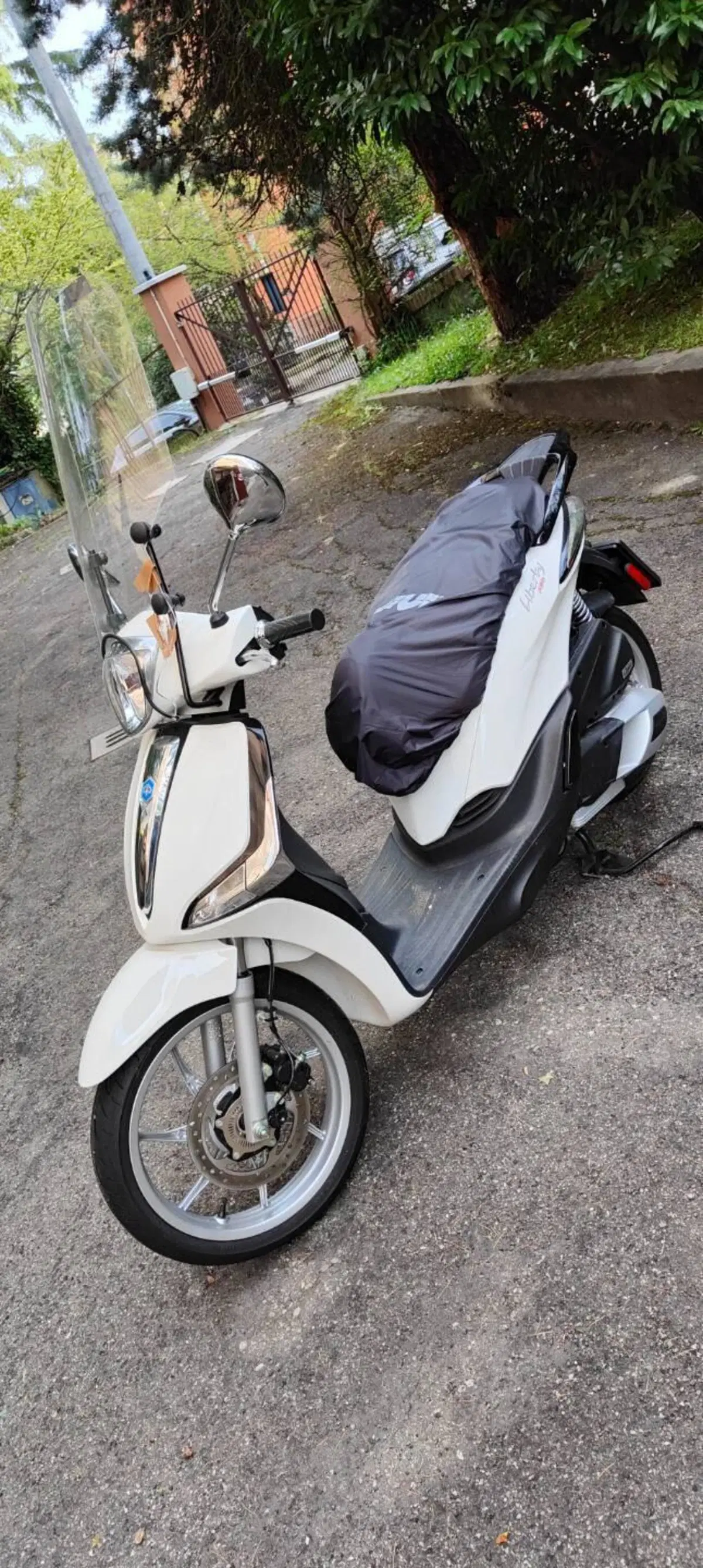 Piaggio Liberty 125 3V ABS (2021 - 24) (2)