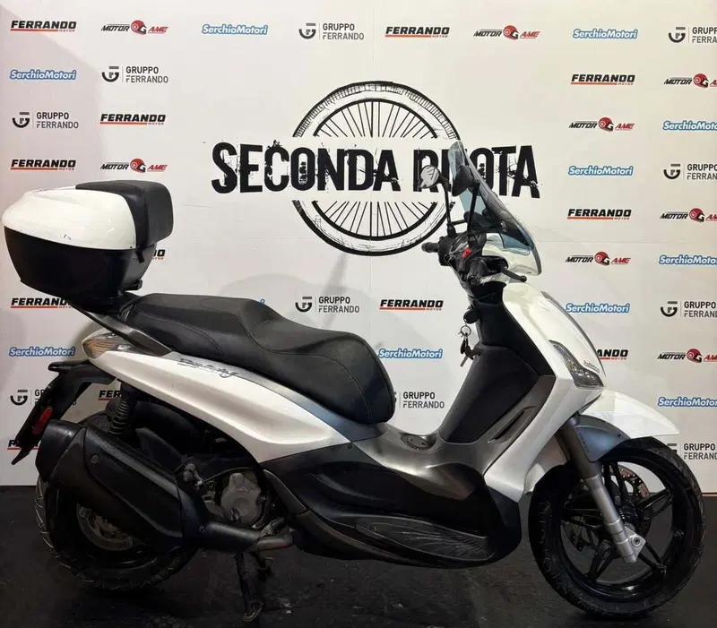 Piaggio Beverly 350 ABS (2016 - 20)
