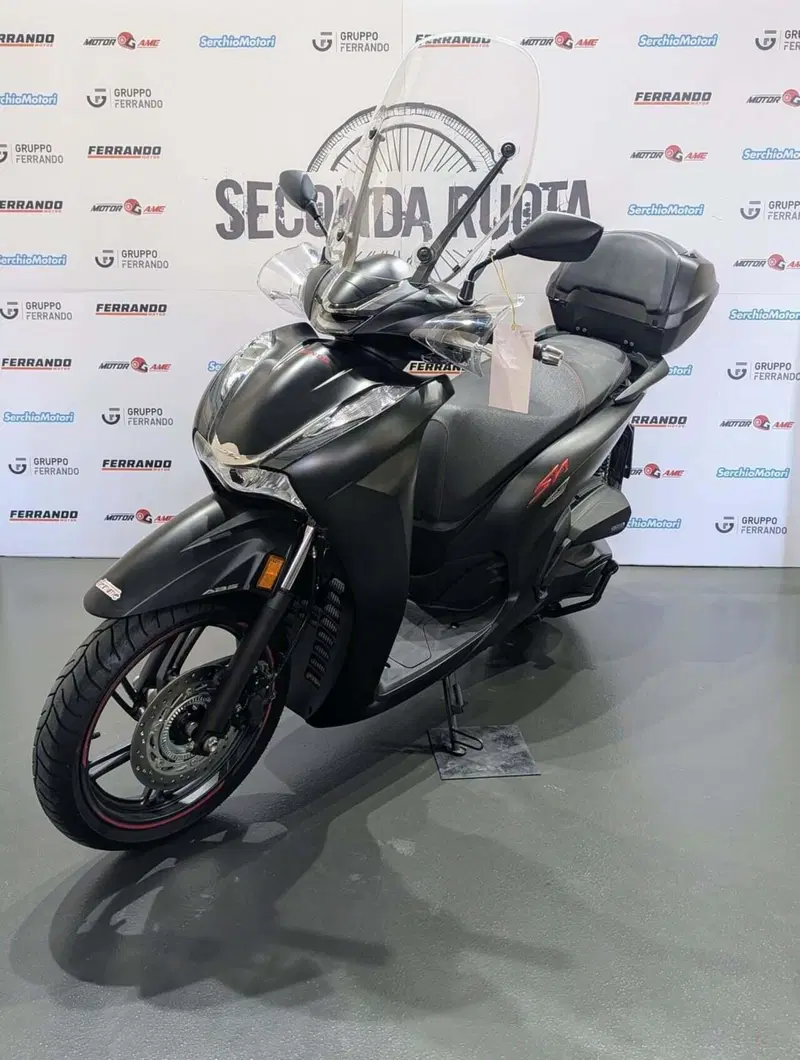 Honda SH 350 (2021 - 24) (4)
