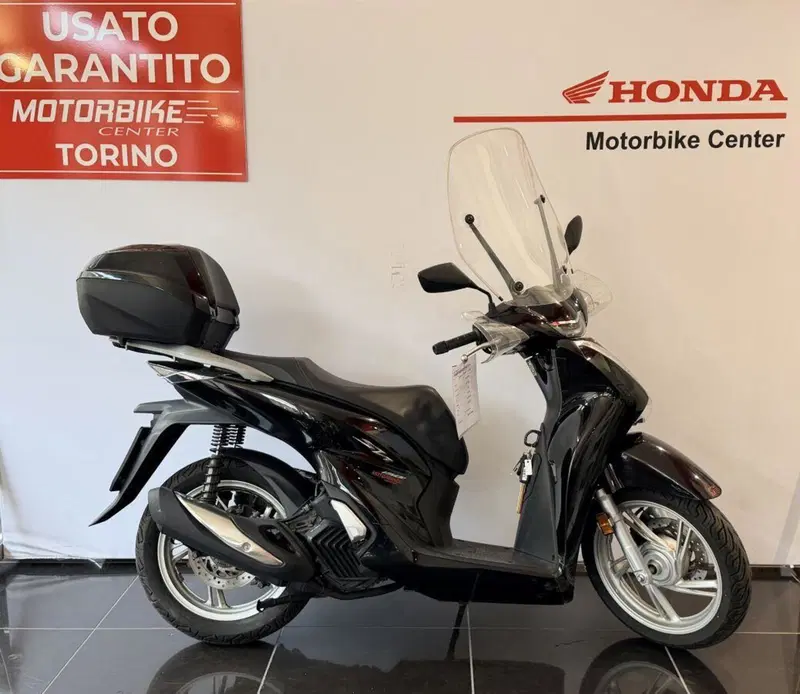 Honda SH 150i (2020 - 23) (2)