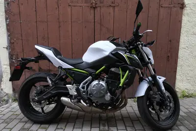 Kawasaki Z 650 (2017 - 19) usata
