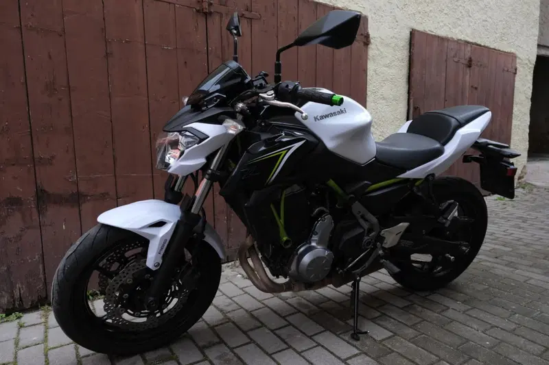 Kawasaki Z 650 (2017 - 19) (2)