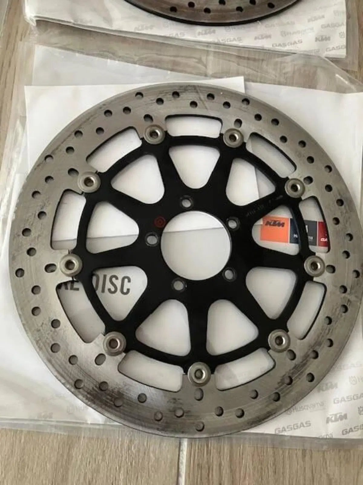 DISCHI FRENO Brembo (2)