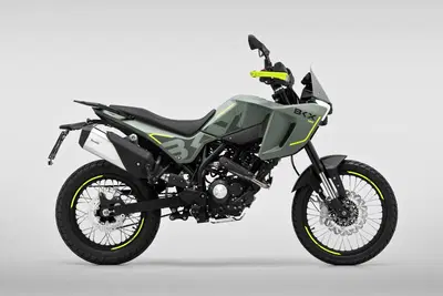 Benelli BKX 125 (2026) nuova