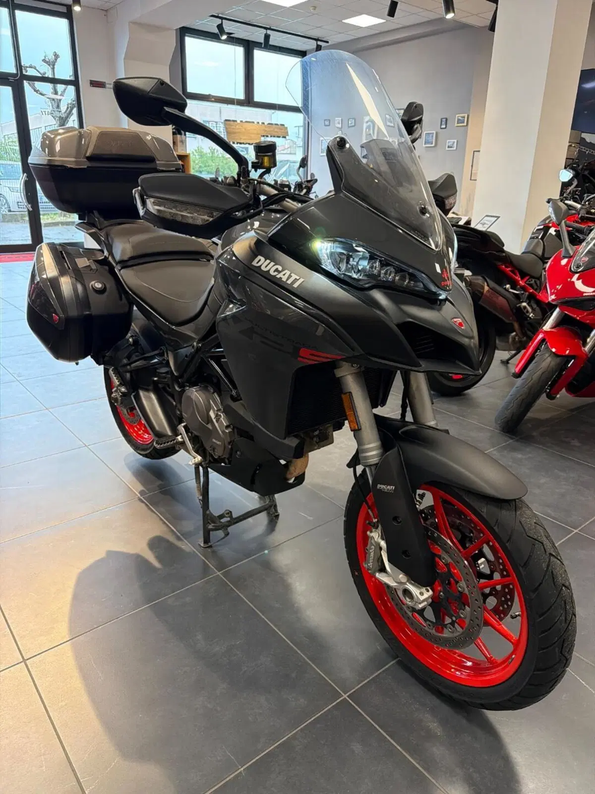 Ducati Multistrada V2 S (2022 - 24) (7)