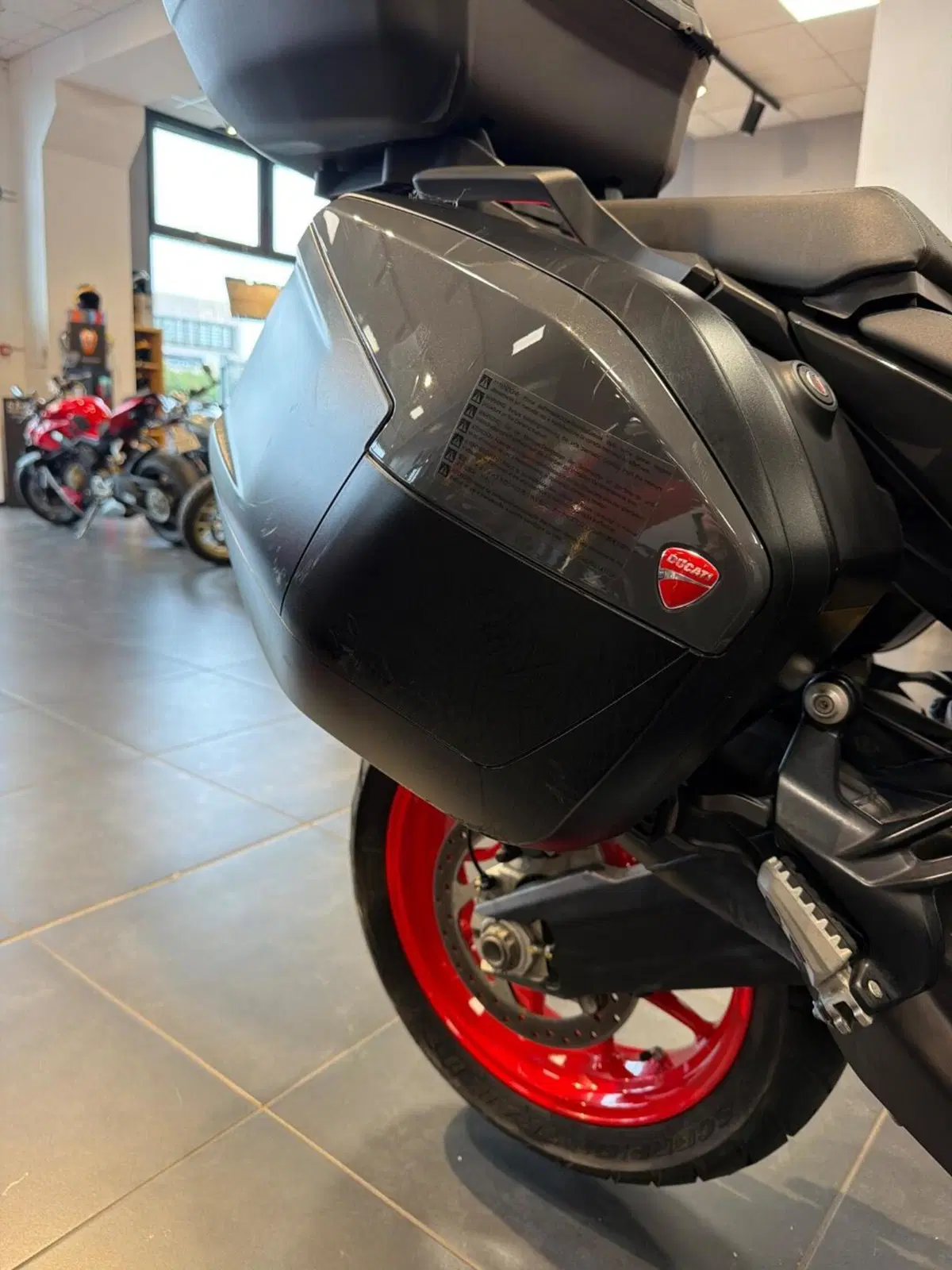 Ducati Multistrada V2 S (2022 - 24) (10)