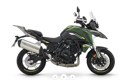 Benelli TRK 702 (2026) nuova