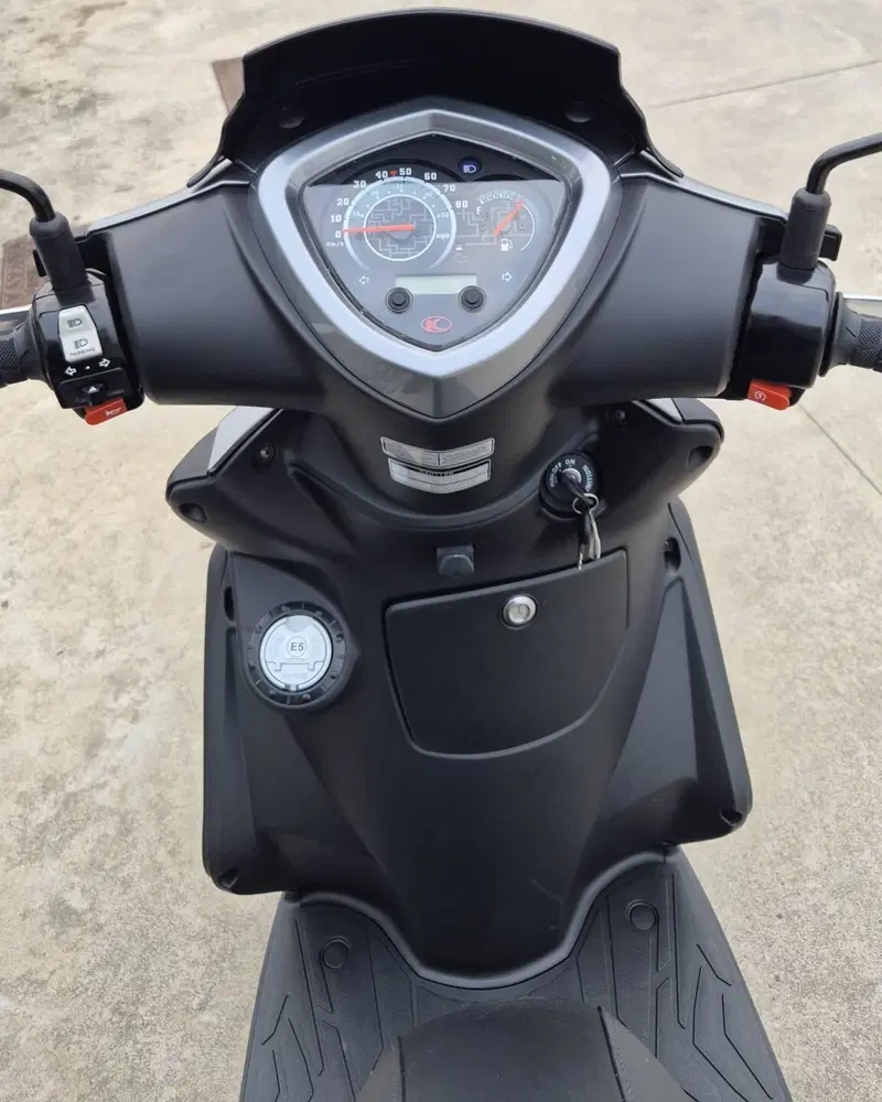 Kymco Agility 50 R16 + (2021 - 26) (6)