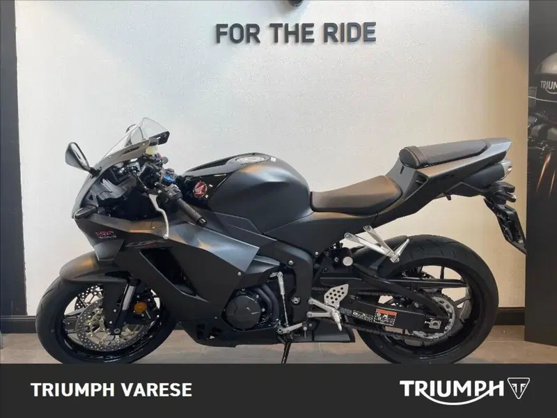 Honda CBR 600 RR (2024 - 26) (4)