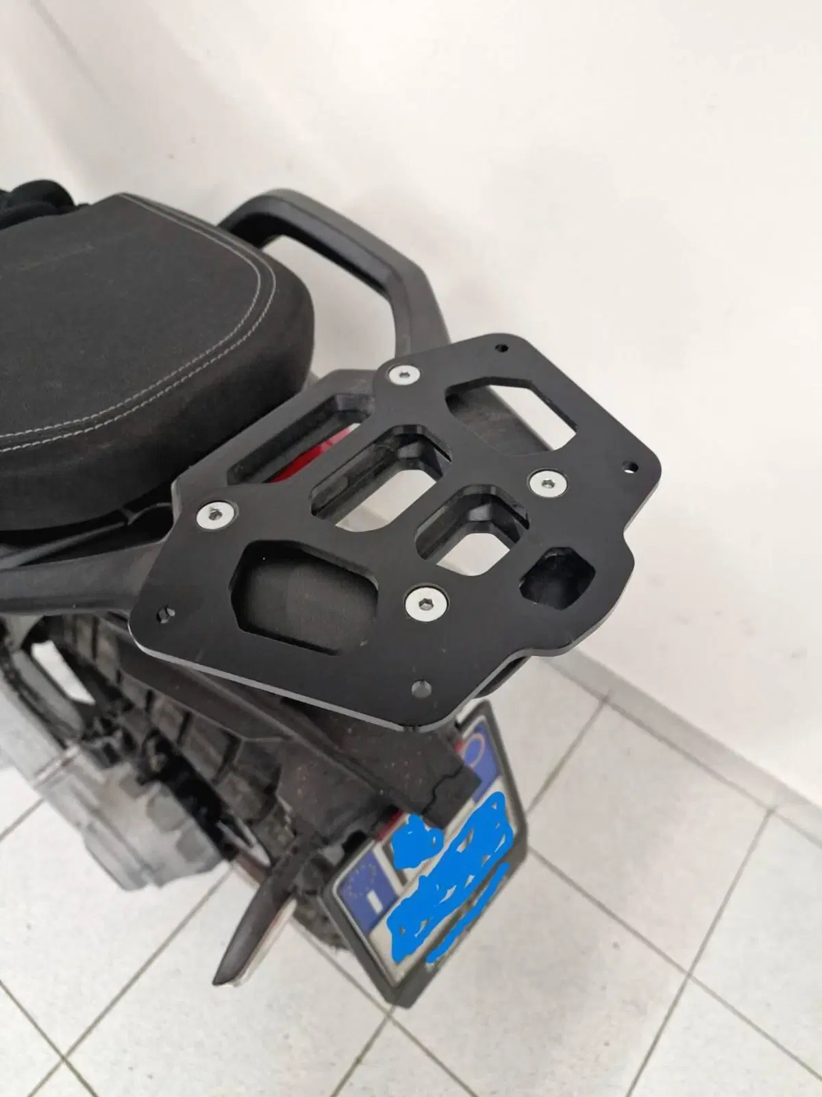Moto Guzzi Stelvio (2024 - 26) (5)