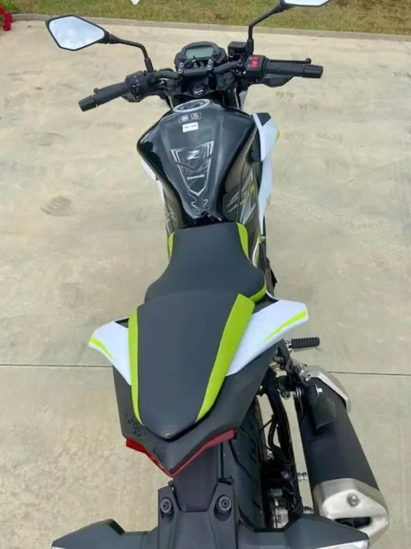 Kawasaki Z 125 (2019 - 20) (7)