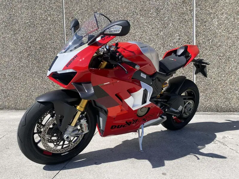Ducati Panigale V4 R (2023 - 24) (4)