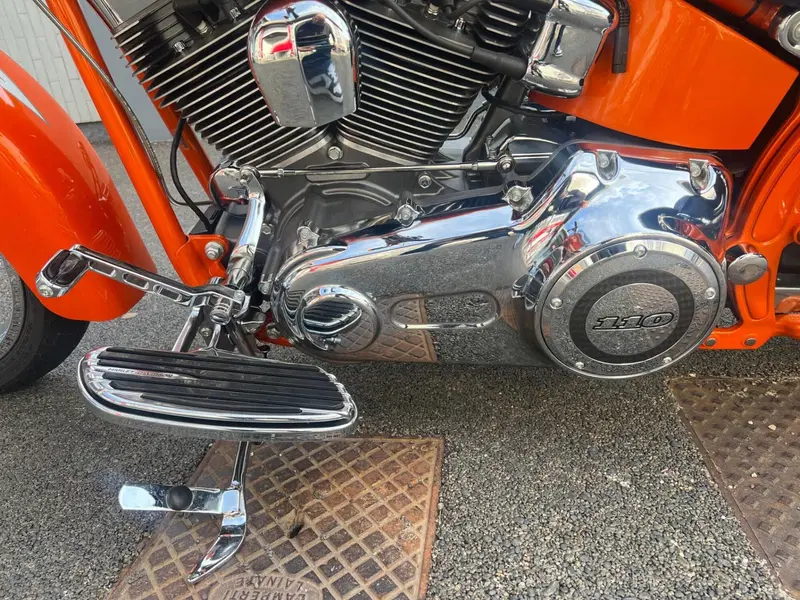 Harley-Davidson 1800 Convertible (2010 - 11) - FLSTSE (13)