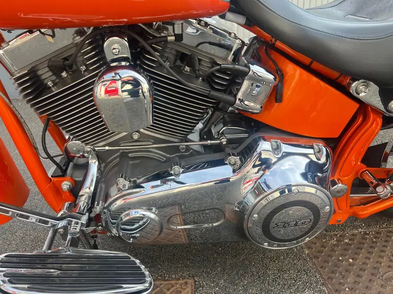 Harley-Davidson 1800 Convertible (2010 - 11) - FLSTSE (15)