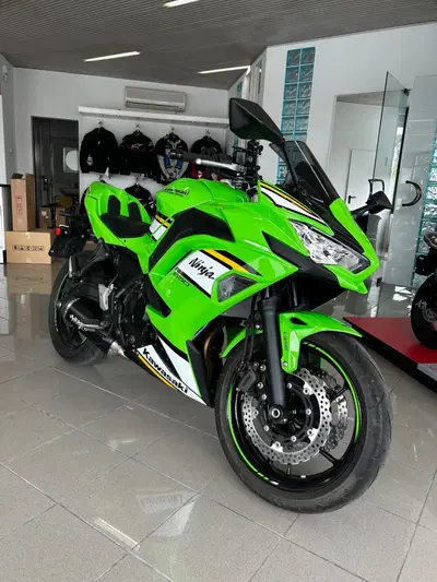 Kawasaki Ninja 650 (2025 - 26) usata