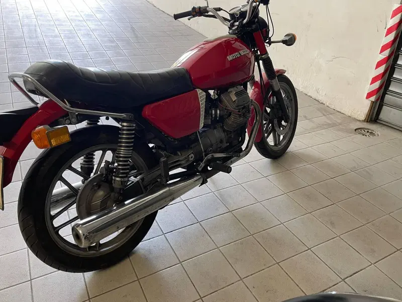 Moto Guzzi V 35 II (1981 - 86) (3)