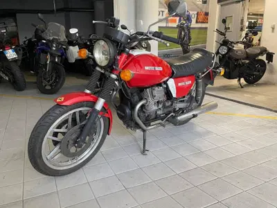 Moto Guzzi V 35 II (1981 - 86) usata