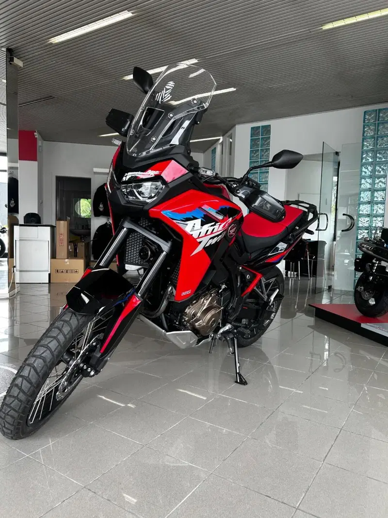 Honda Africa Twin CRF 1100L (2024 - 26) (4)