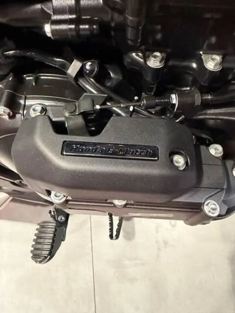 Honda Transalp XL750 (2026) (7)