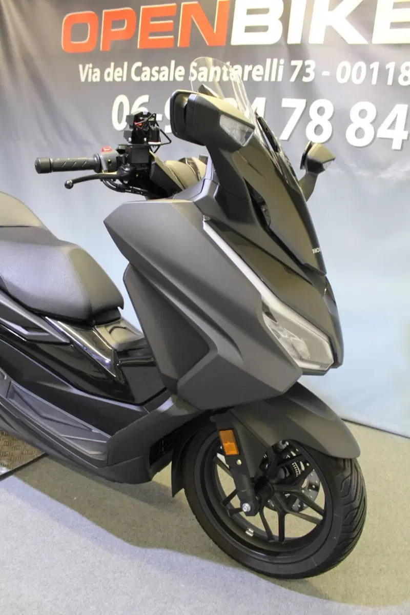 Honda Forza 350 (2025 - 26) (8)