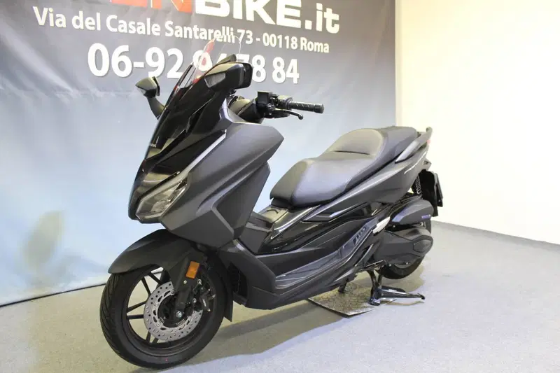 Honda Forza 350 (2025 - 26) (12)