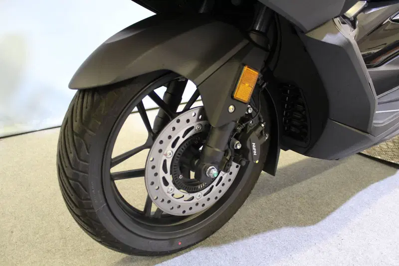 Honda Forza 350 (2025 - 26) (14)