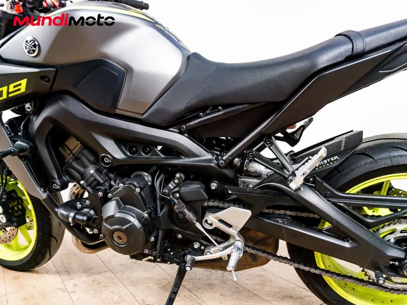 Yamaha MT-09 (2024 - 26) (8)