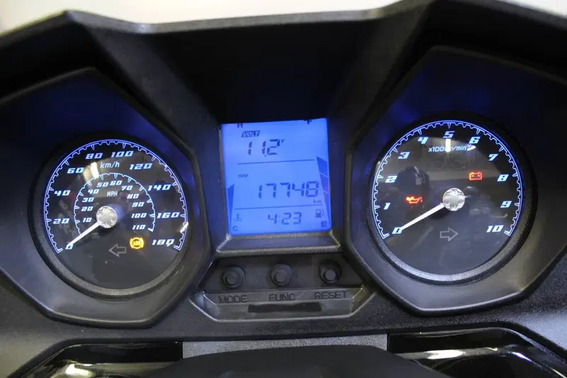 Kymco Downtown 350i ABS (2015 - 17) (3)