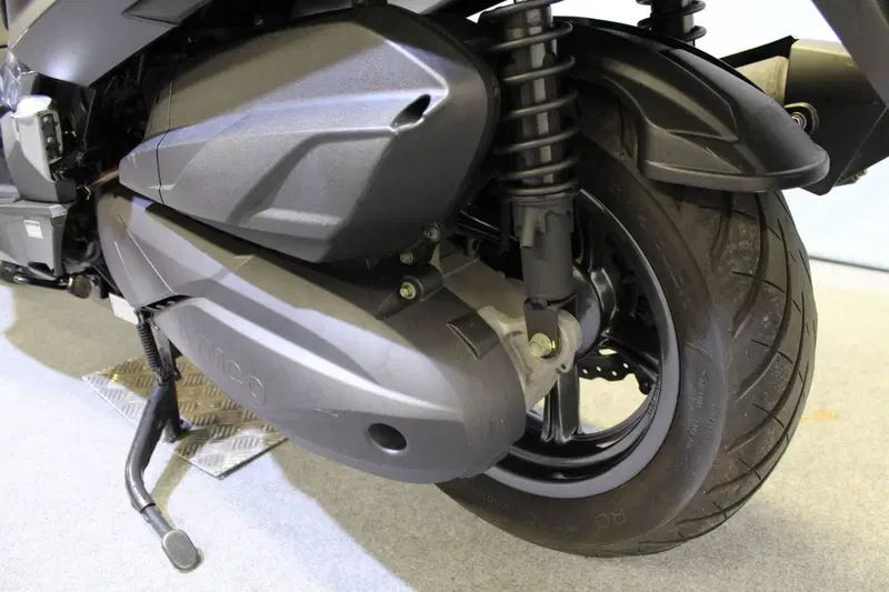 Kymco Downtown 350i ABS (2015 - 17) (15)