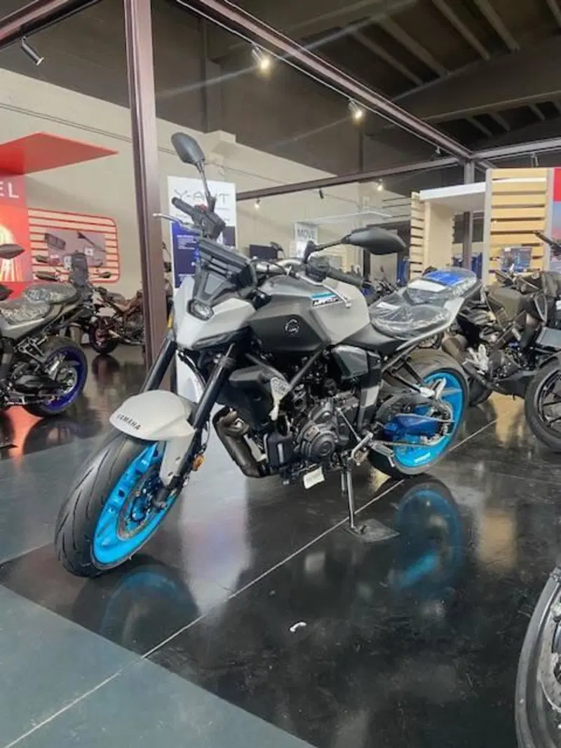 Yamaha MT-07 (2025 - 26) (2)