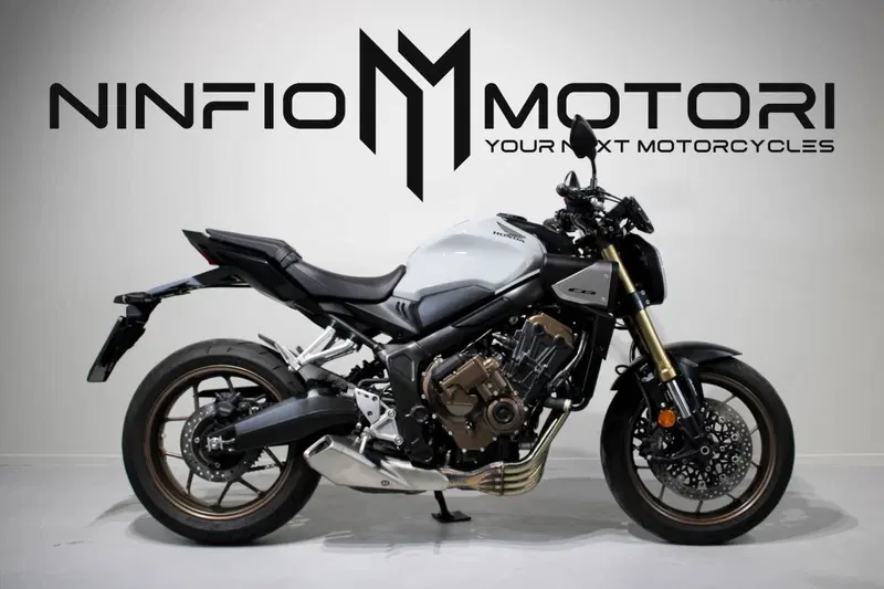 Honda CB 650 R E-Clutch (2024 - 26)