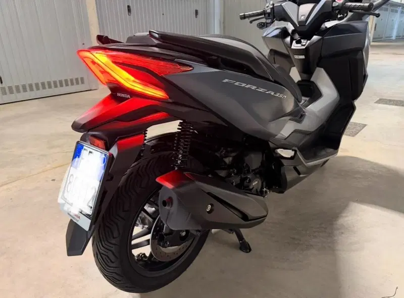 Honda Forza 350 (2022 - 24) (4)