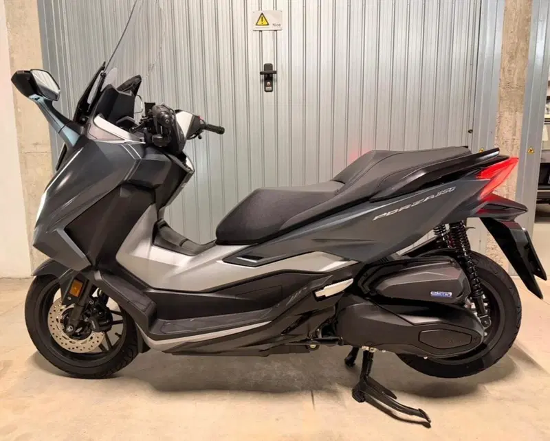 Honda Forza 350 (2022 - 24) (6)
