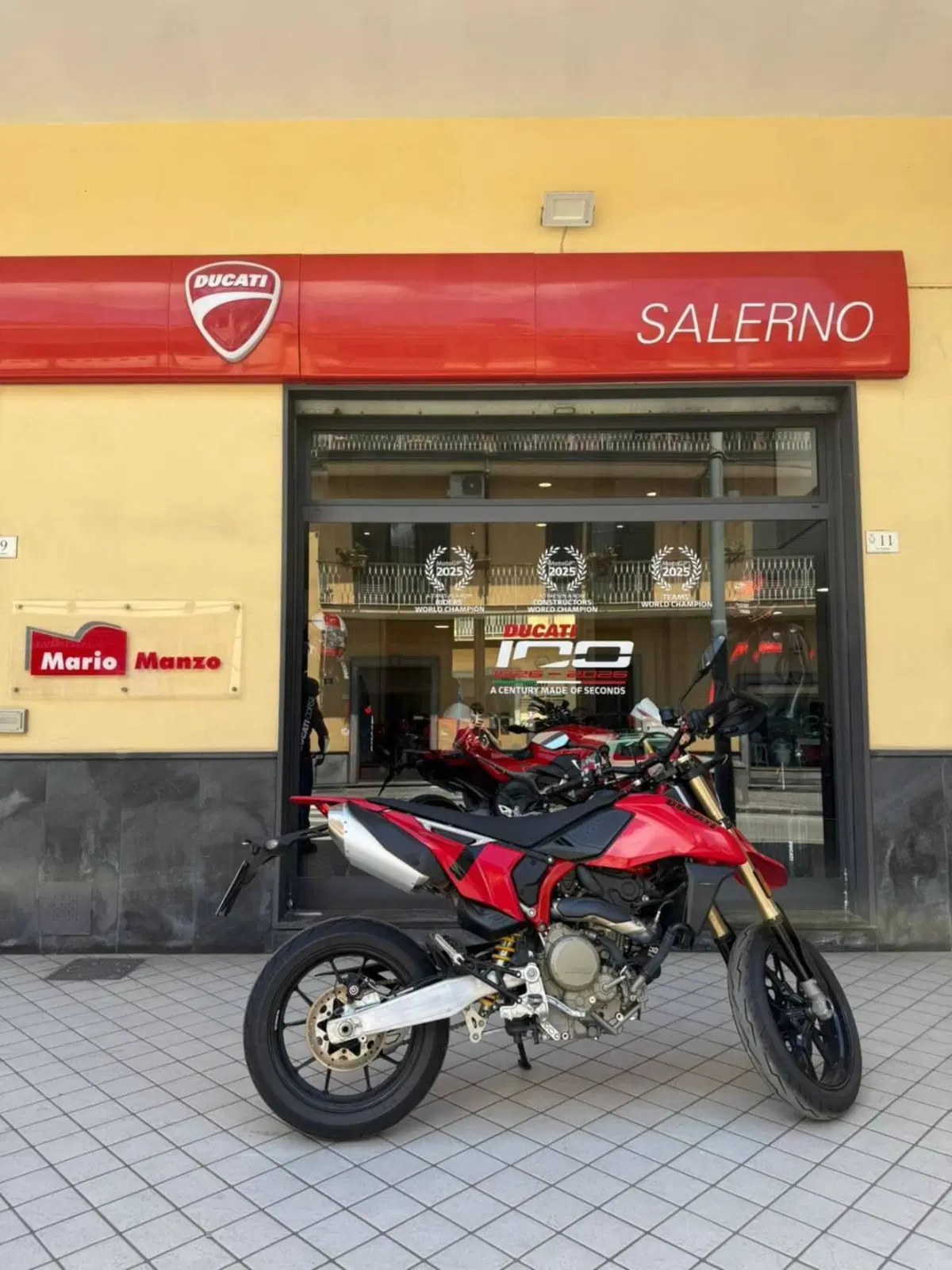 Ducati Hypermotard 698 Mono (2024 - 26)
