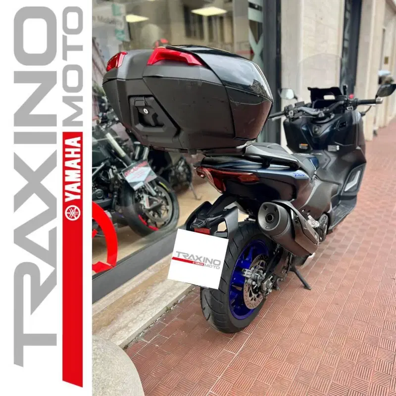 Yamaha T-Max 560 (2022 - 24) (2)