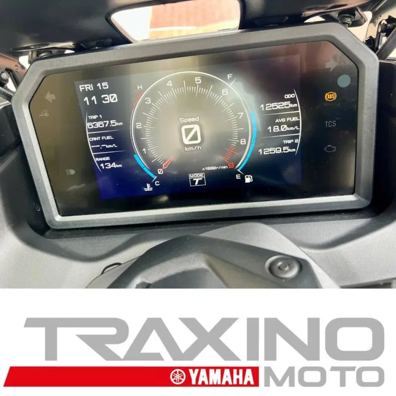 Yamaha T-Max 560 (2022 - 24) (5)